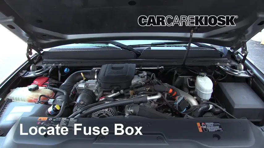 2013 GMC Sierra 3500 HD SLT 6.6L V8 Turbo Diesel Crew Cab Pickup Fuse (Engine) Check